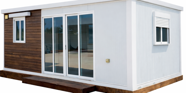 Clădire modulară modernă cu lemn